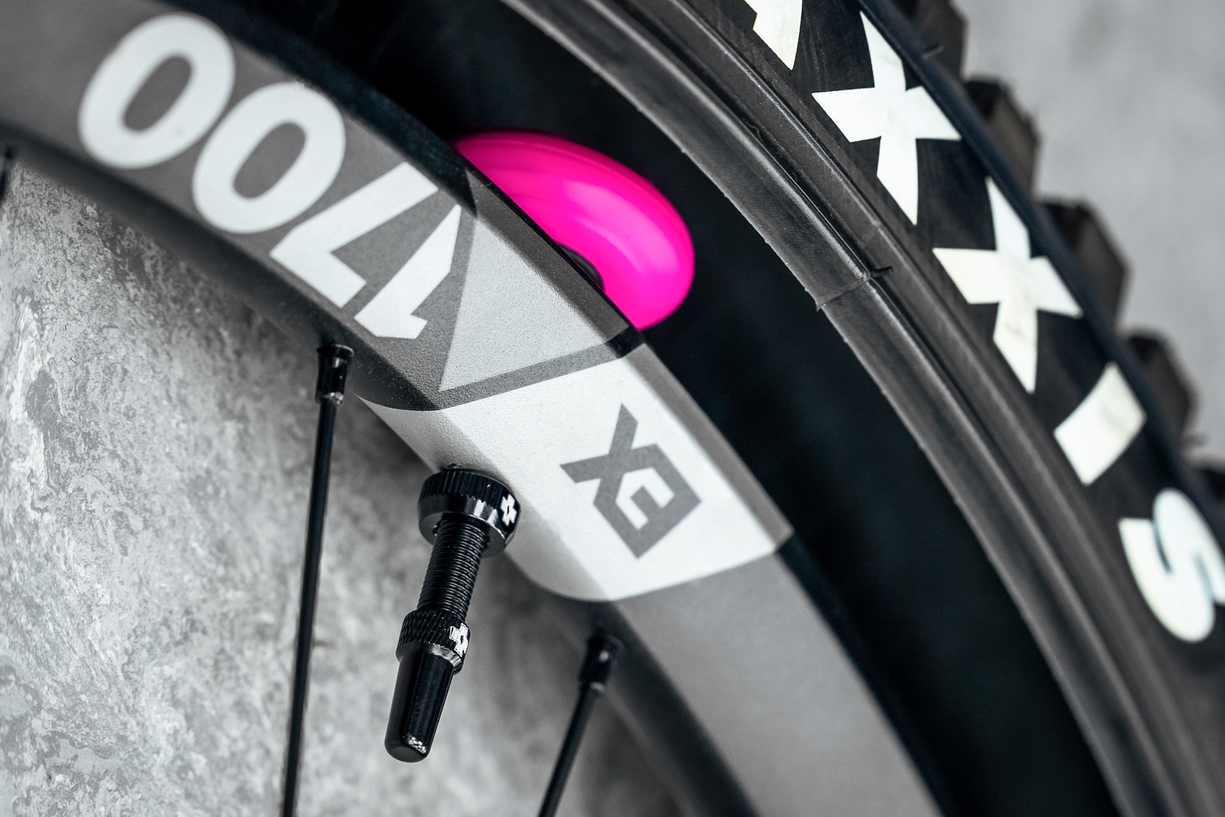 Muc-Off launches stealth tubeless tag holder: the UNIQUE