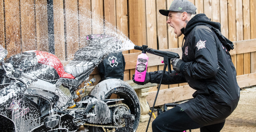 MUC-OFF MOTORCYCLE ESSENTIALS CARE KIT – Rival Ink Design Co