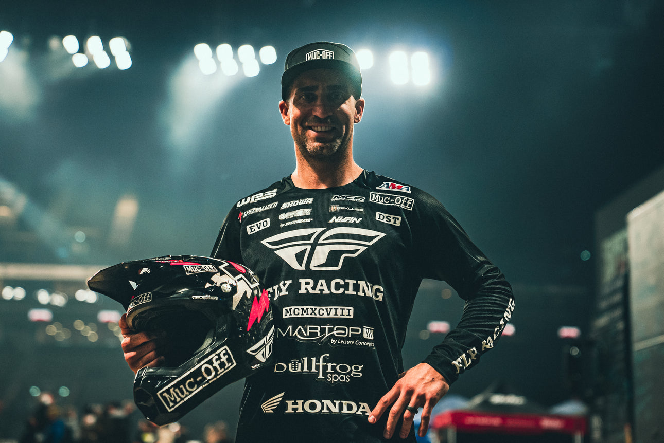 MUC-OFF BACKS JUSTIN BRAYTON IN HIS FINAL SUPERCROSS SEASON
