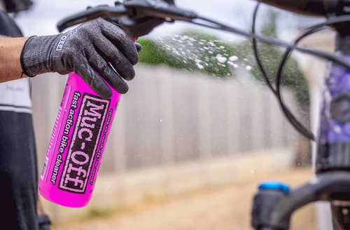 Muc-Off takes home Design and Innovation Award for sustainable bike cleaner  - Events - BikeBiz