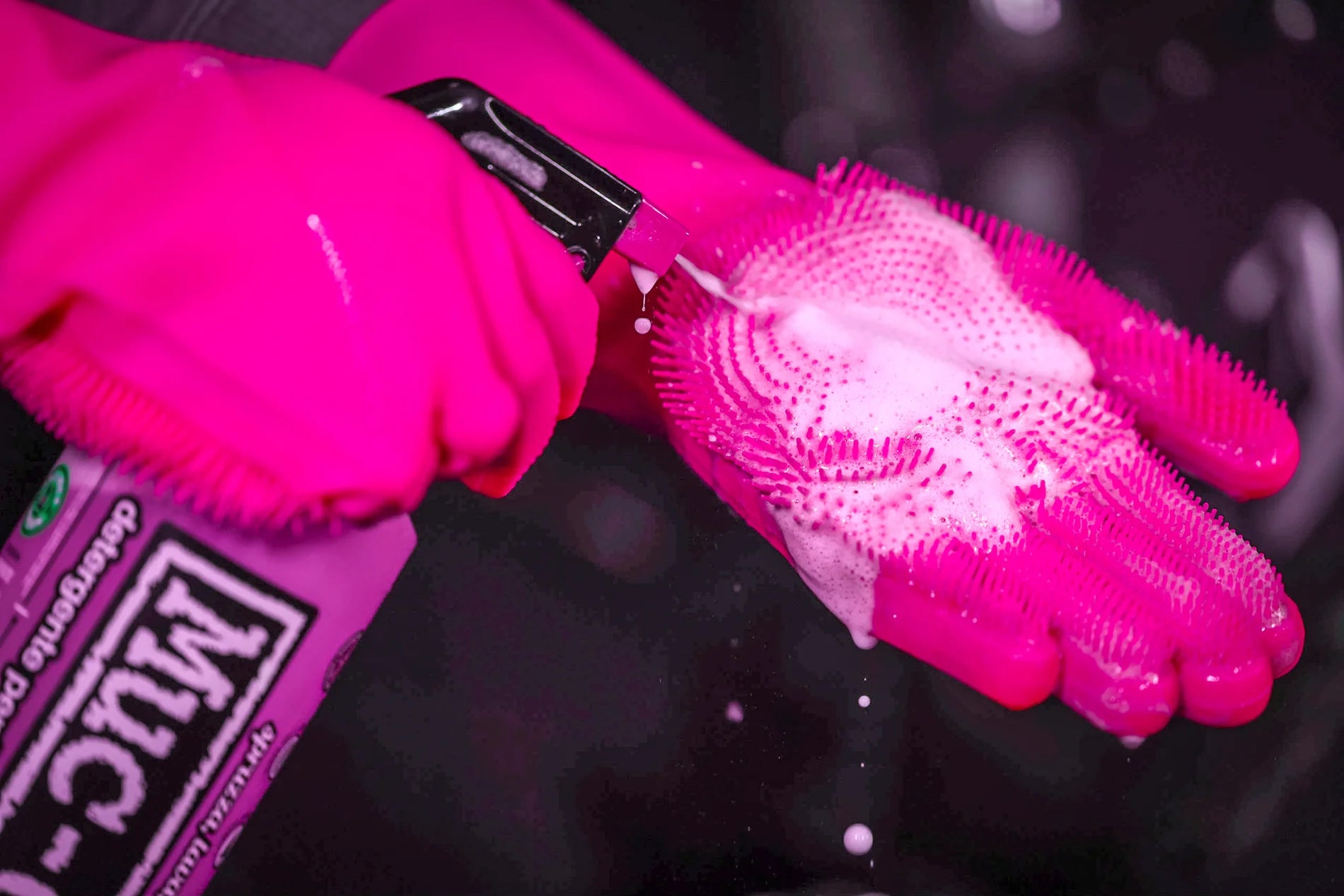 Muc off gloves on sale