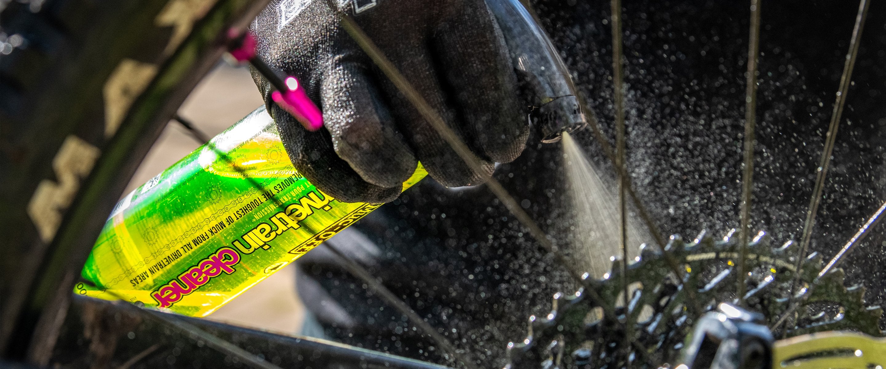 Limpador a Seco Muc-Off E-Bike Dry Chain Cleaner 500ml | Tech Team Bikes Limpador a Seco Muc-Off E-Bike Dry Chain Cleaner 500ml | Tech Team Bikes