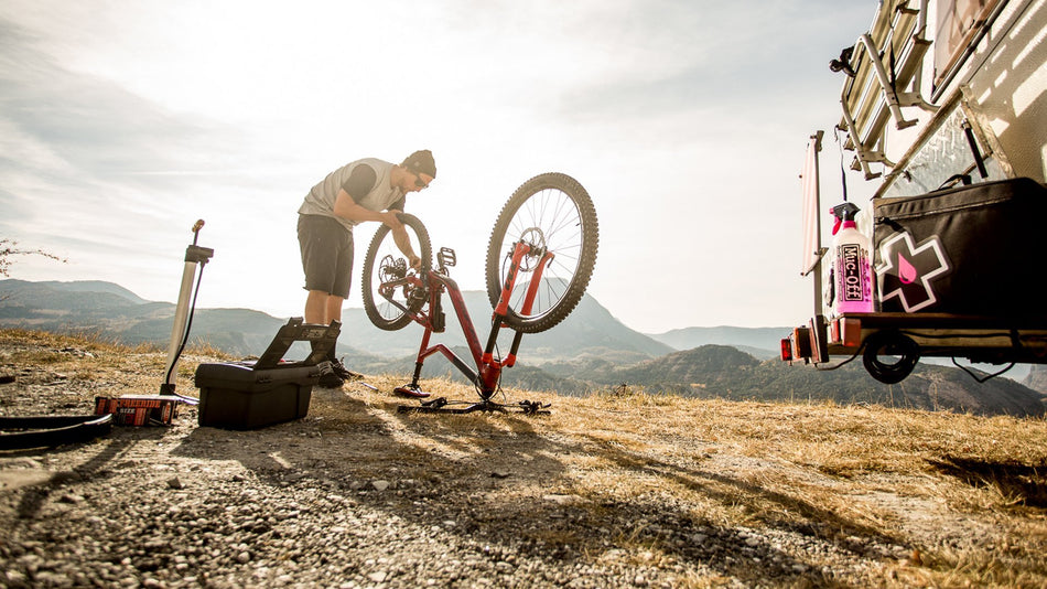 Ultimate Bicycle Cleaning Kit Muc-Off USA
